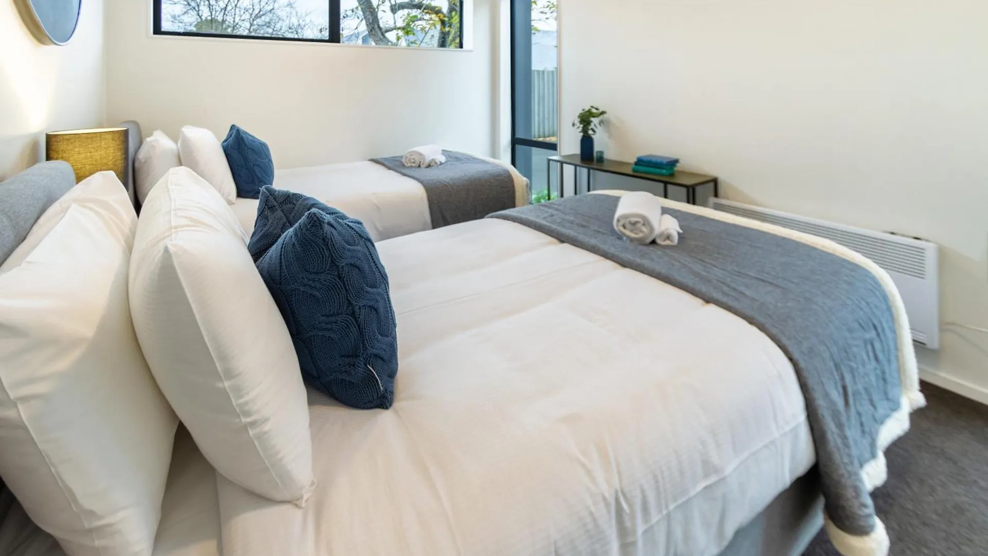 Apartment Luxurious Christchurch Suite - Single Level 2 Bed