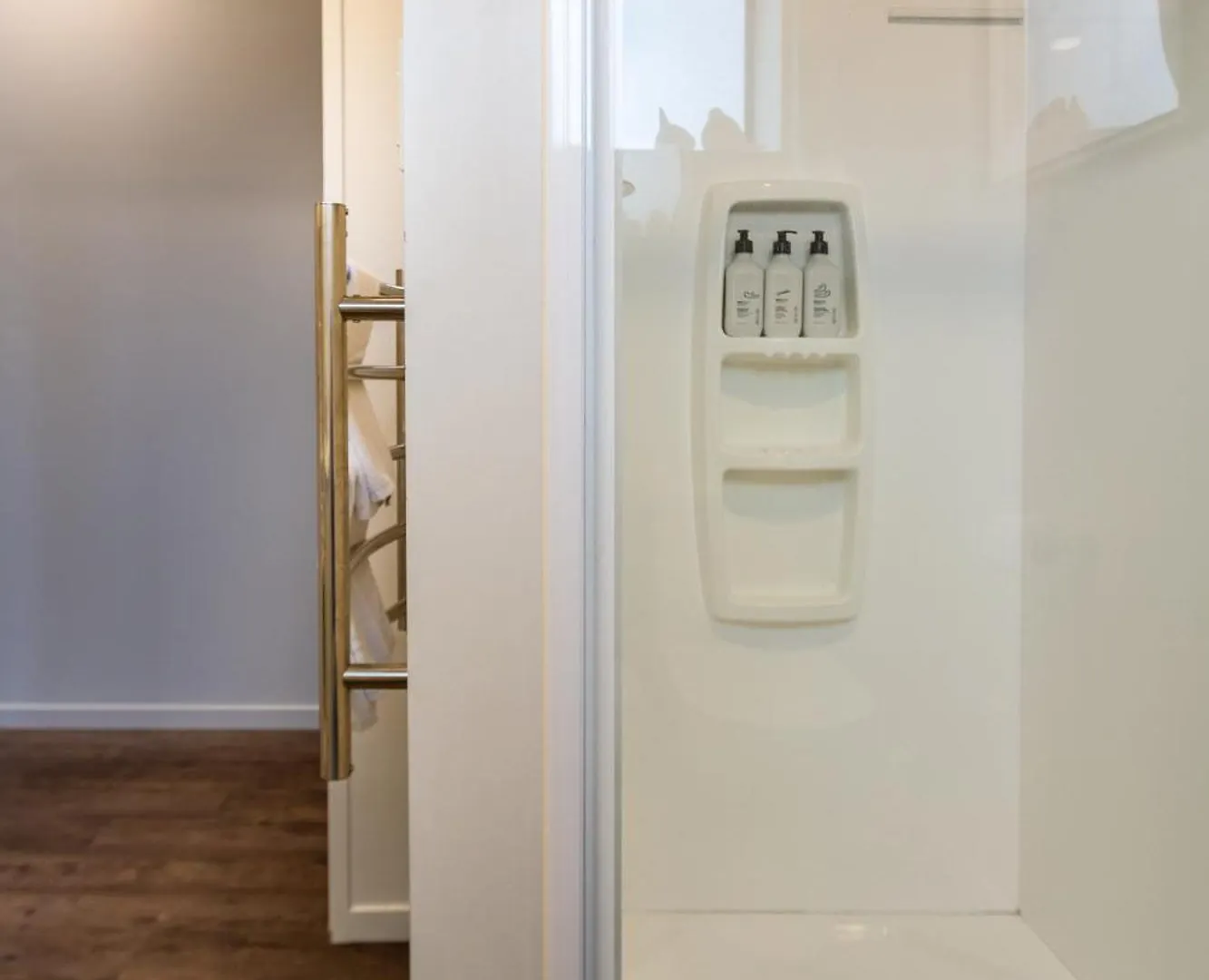 Luxurious Christchurch Suite - Single Level 2 Bed